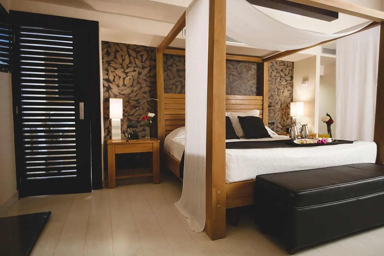 Catalonia Royal Bavaro (Adults Only) Punta Cana